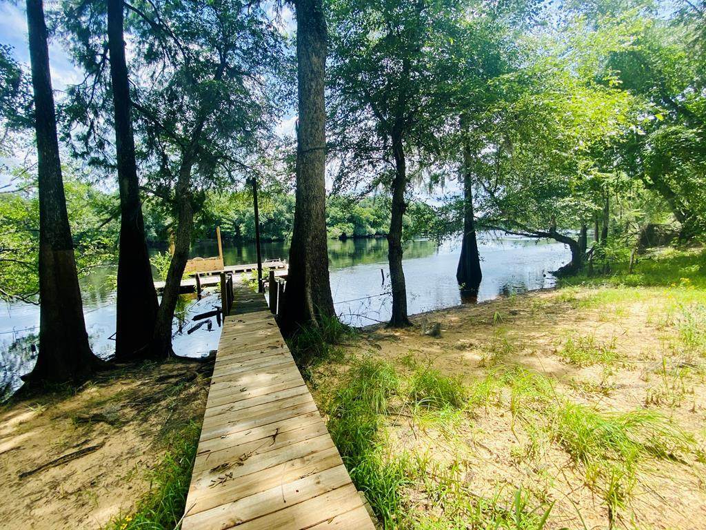 1347 519th Ave - Photo 1