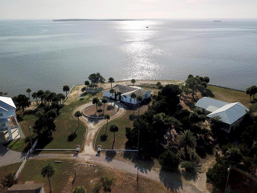 13850 Airport Rd - Photo 1