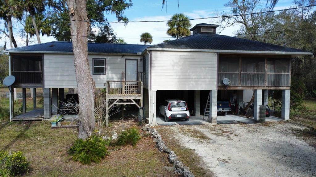 1114 248th Ave - Photo 1