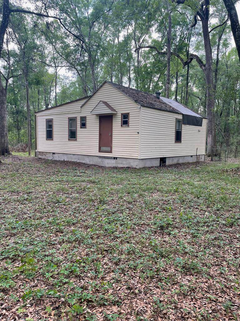 1008 386th Ave - Photo 1