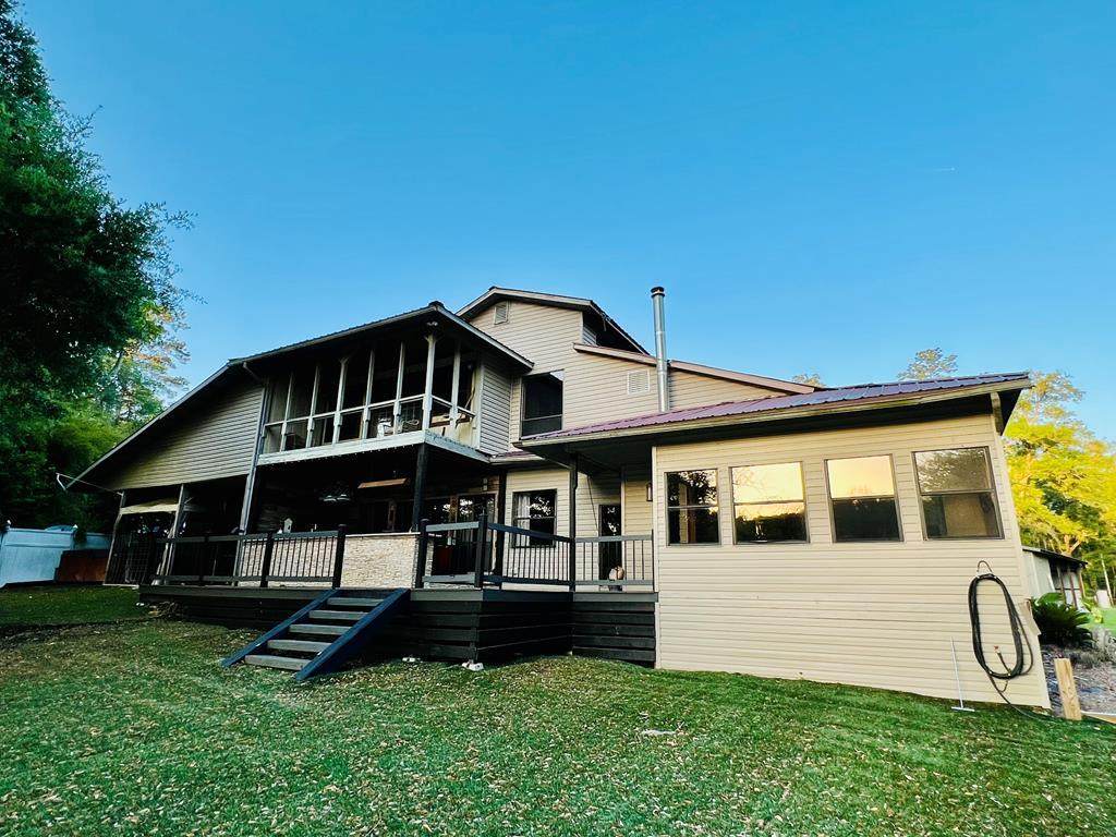 1349 80th Ave - Photo 1
