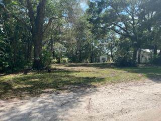 8429 68th Ct - Photo 1