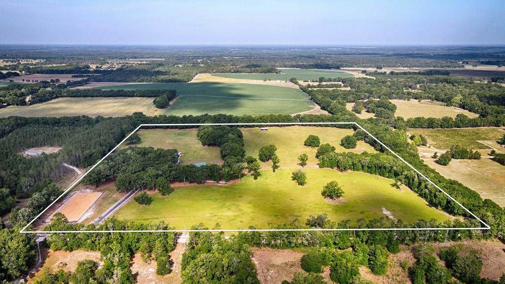 4289 37th Ct - Photo 1
