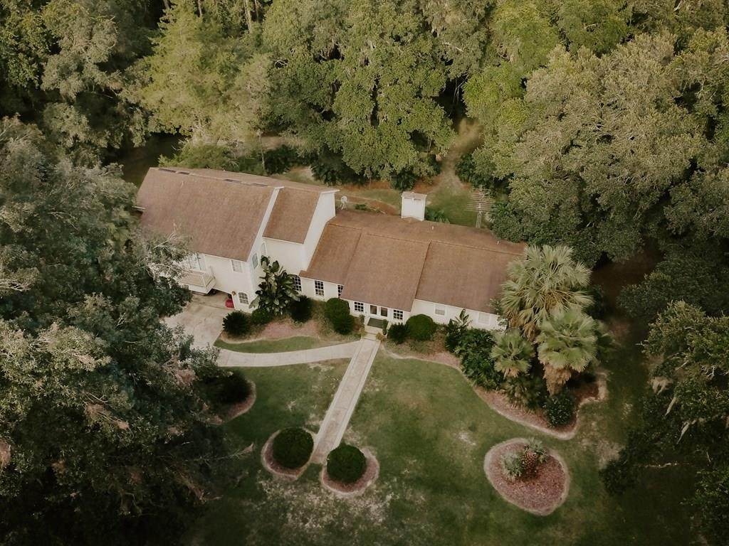 8951 60 Ave - Photo 1