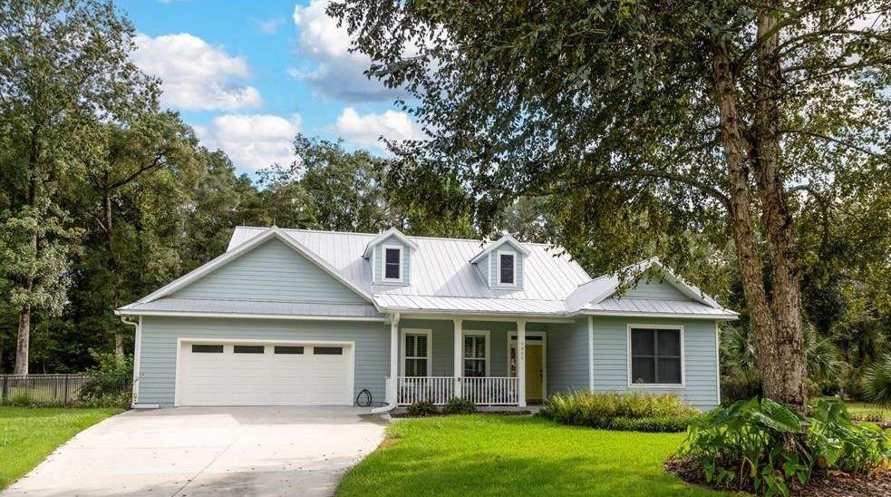 9366 Katherine Way - Photo 1