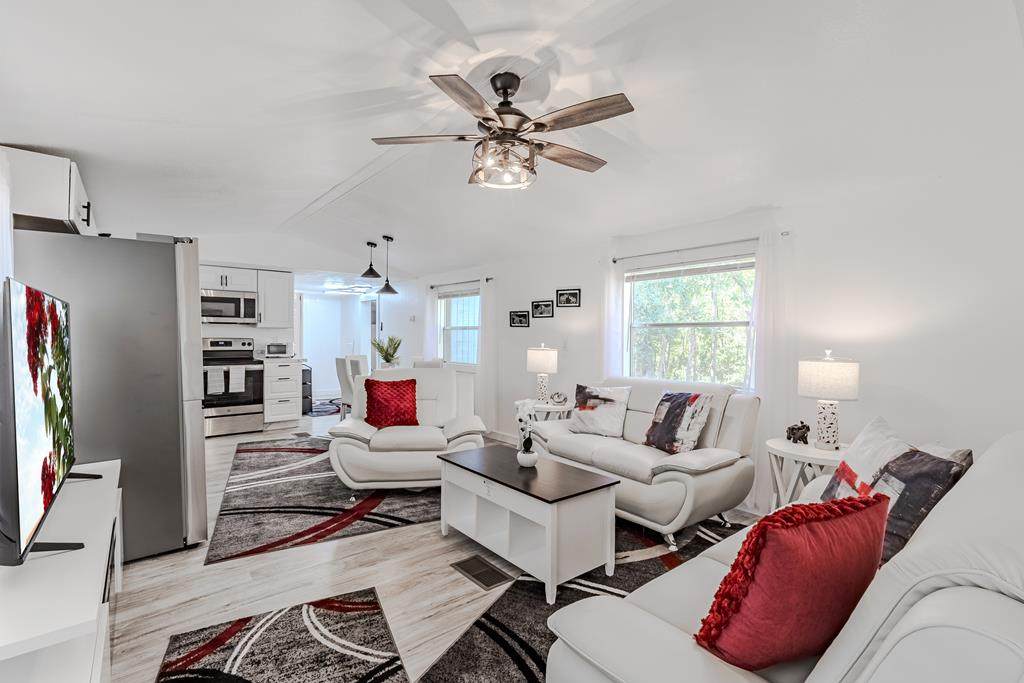 623 272nd Ave - Photo 1