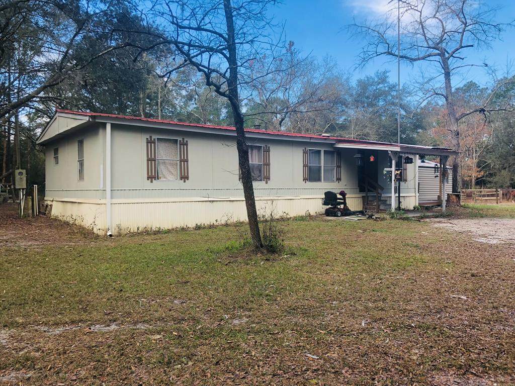 1659 Oaks Cir - Photo 1