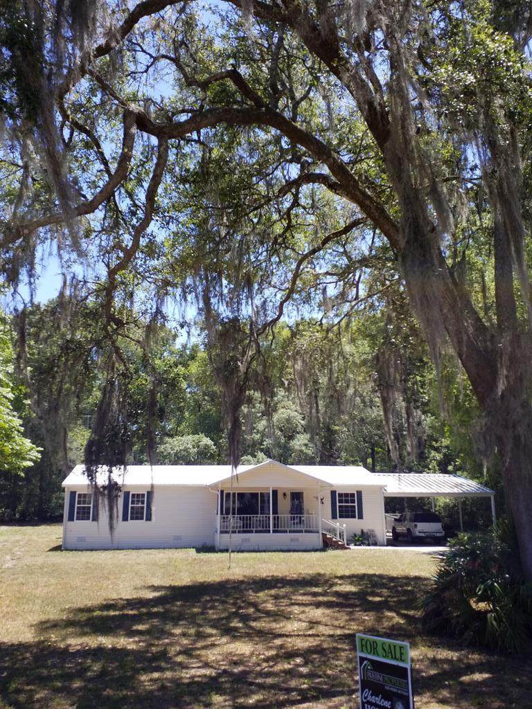 17131 83rd Ct - Photo 1