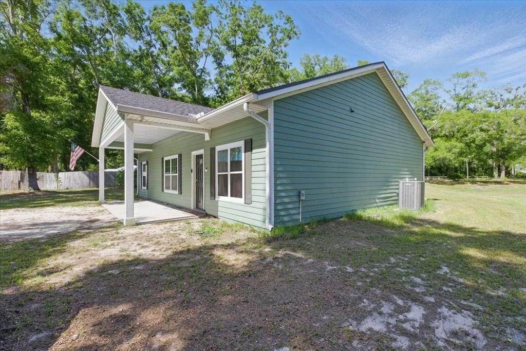 1180 Hough St - Photo 1