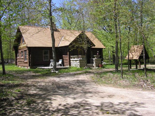 1205 East Side Rd - Photo 1