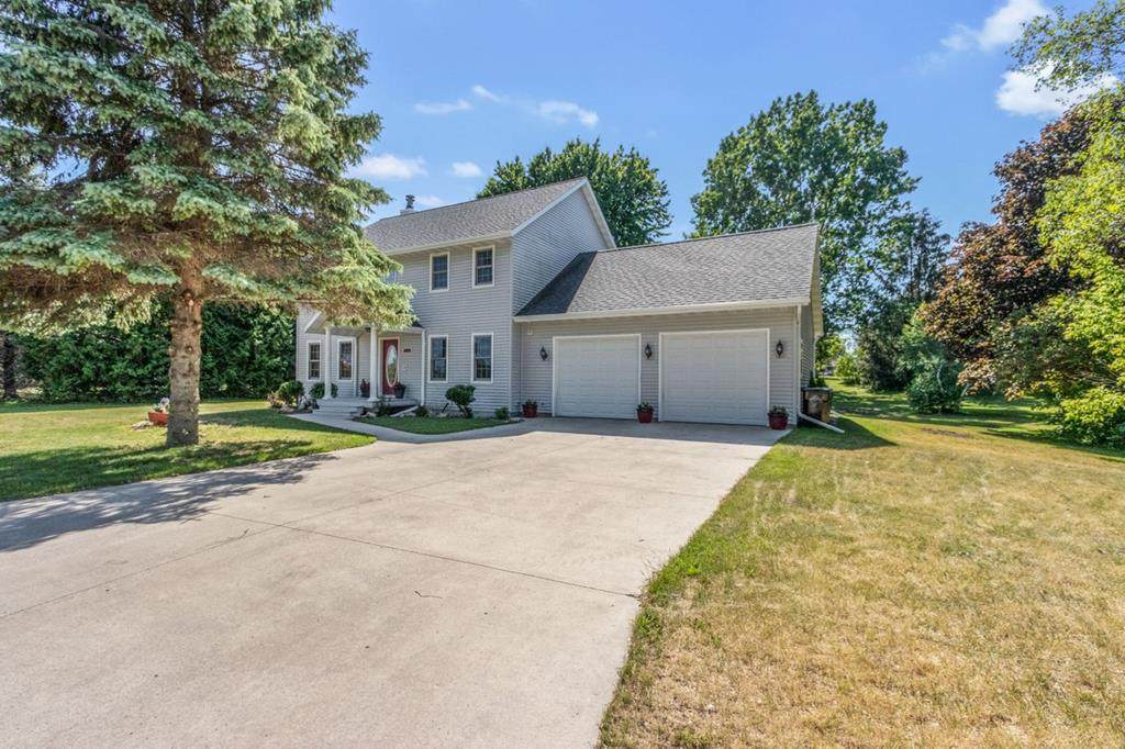 1335 N 12th Pl - Photo 1
