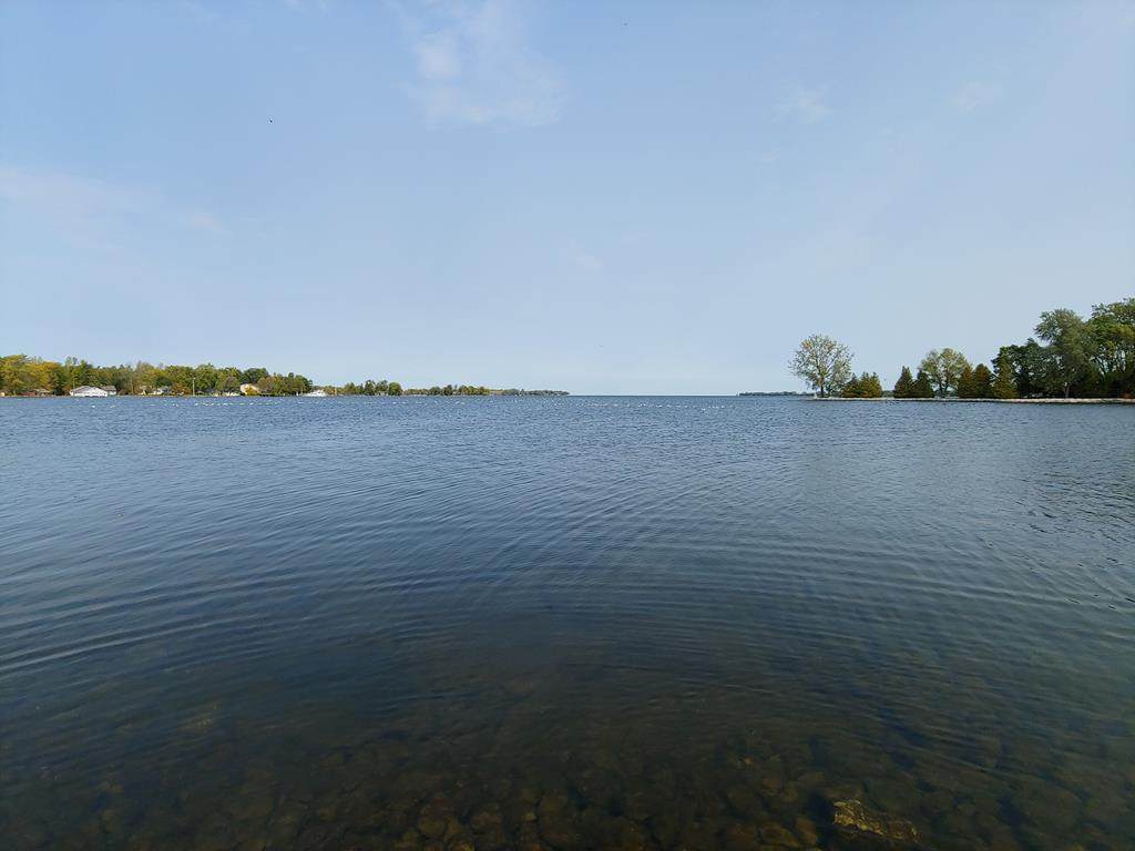 8754 County Rd C - Photo 1