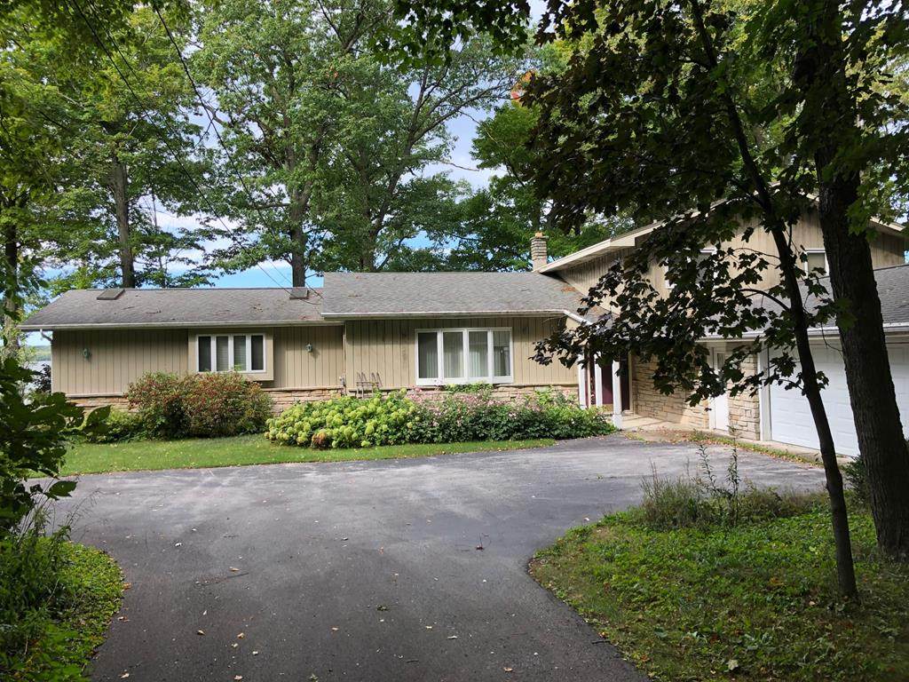 4169 Bay Shore Dr - Photo 1