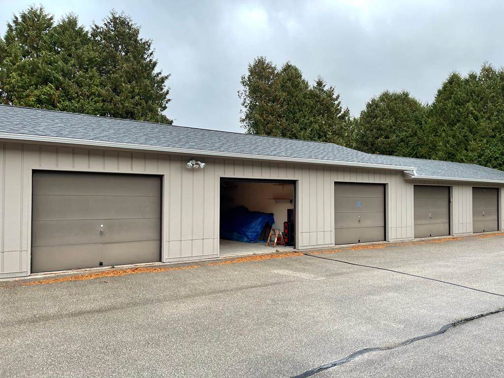 10628 Sister Bluff Dr - Photo 1