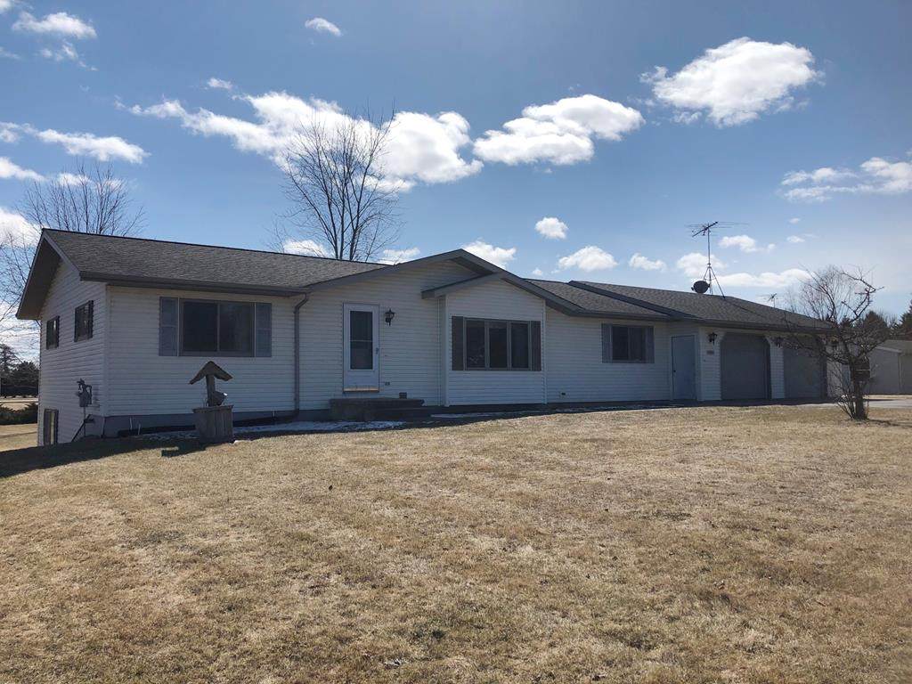 6801 Woodview Dr - Photo 1