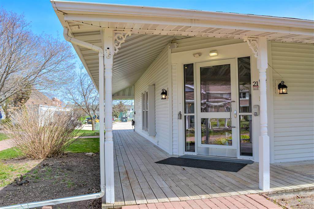 10579 Country Walk Ln - Photo 1