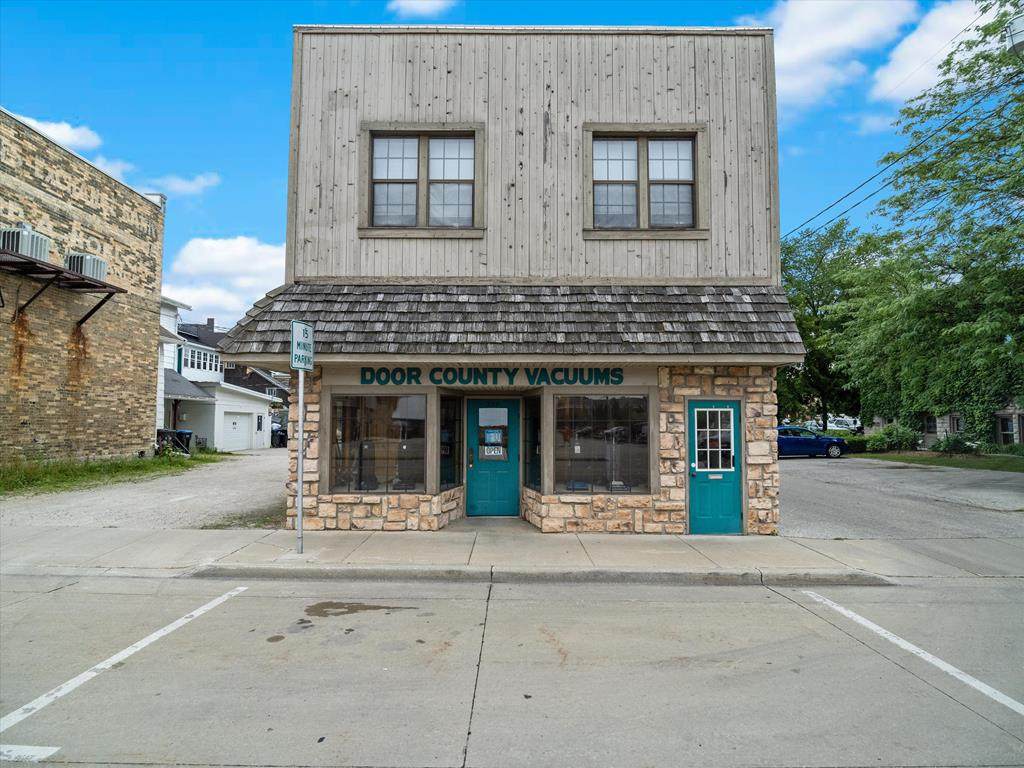 334 Michigan St - Photo 1