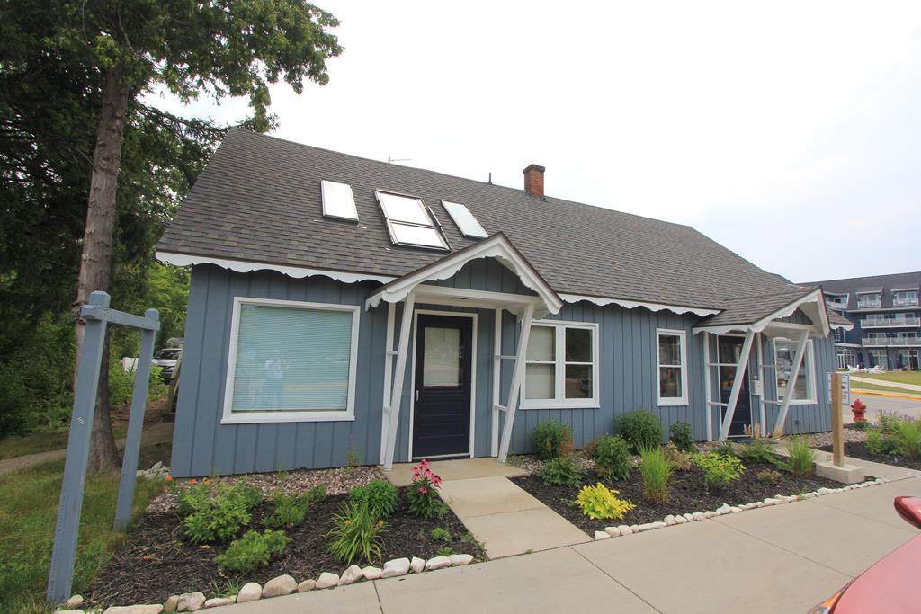 10668 Bay Shore Dr - Photo 1