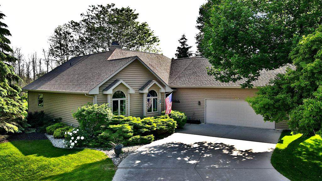 1557 Tacoma Beach Rd - Photo 1
