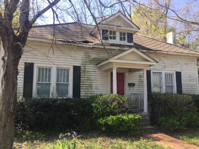 219 Crawford St - Photo 1
