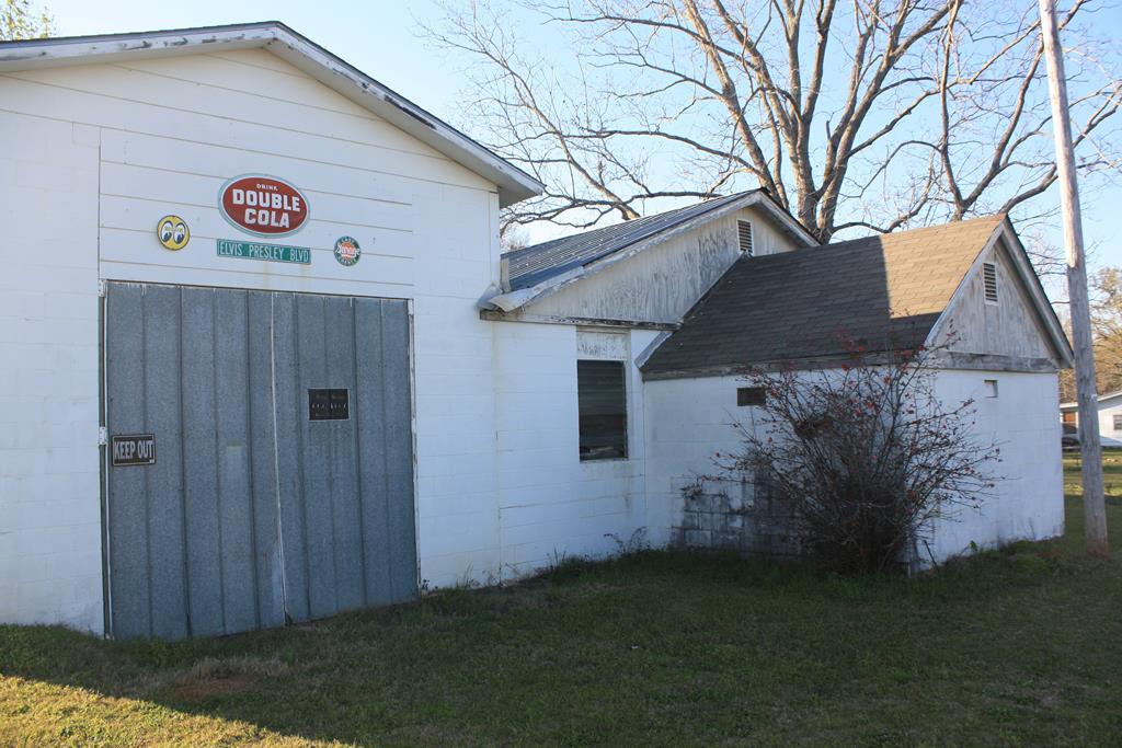 761-1 Industrial Park Road - Photo 1