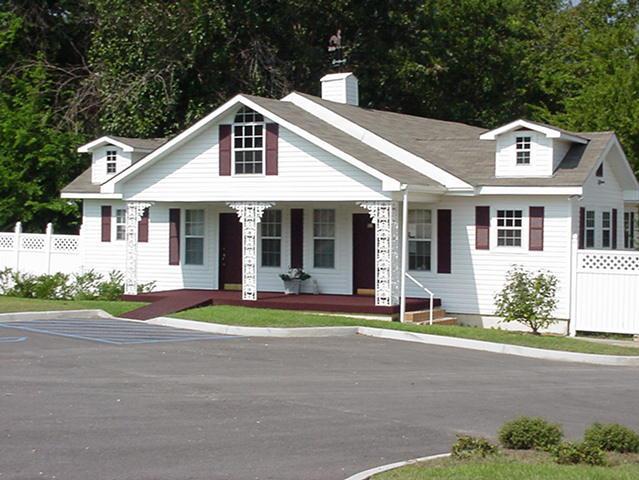 2175 Oates - Photo 1