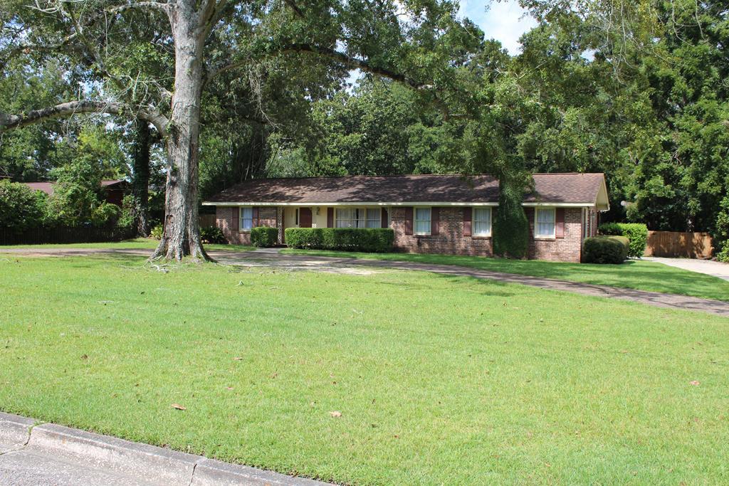 105 Village Lane - Photo 1