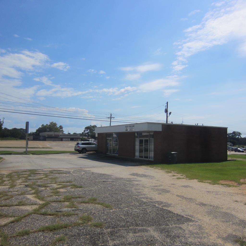 101 George Wallace Drive - Photo 1