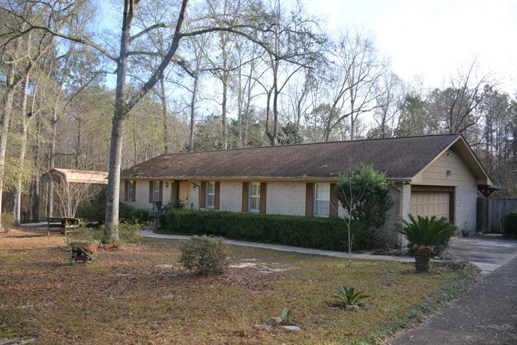 213 Sylvan - Photo 1