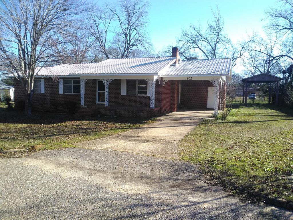 102 Racetrack Road - Photo 1