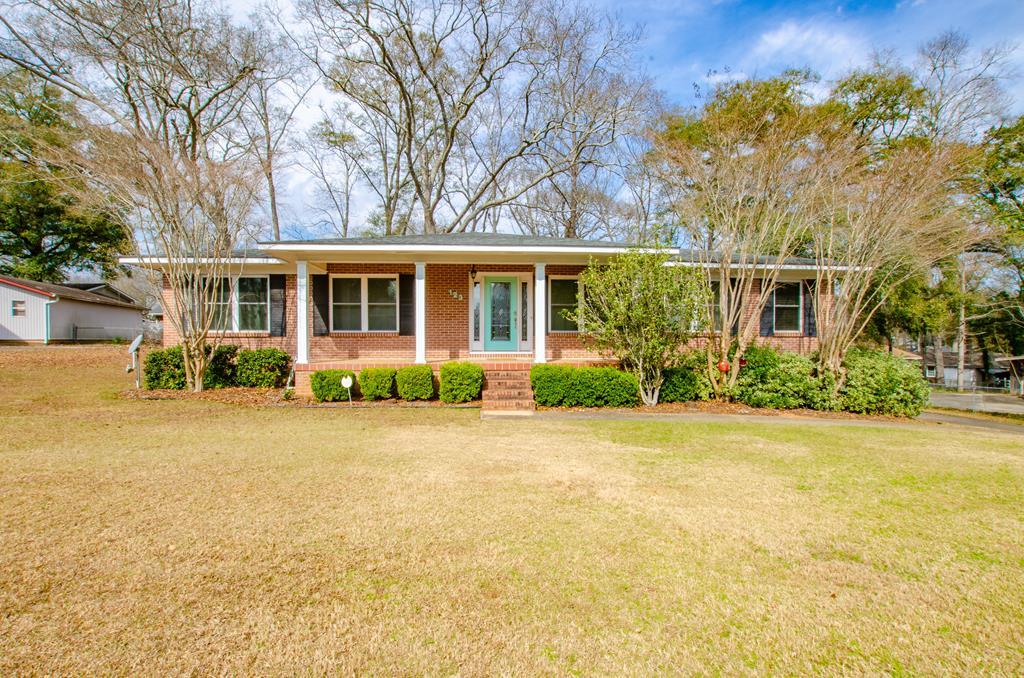 123 Walnut Drive - Photo 1