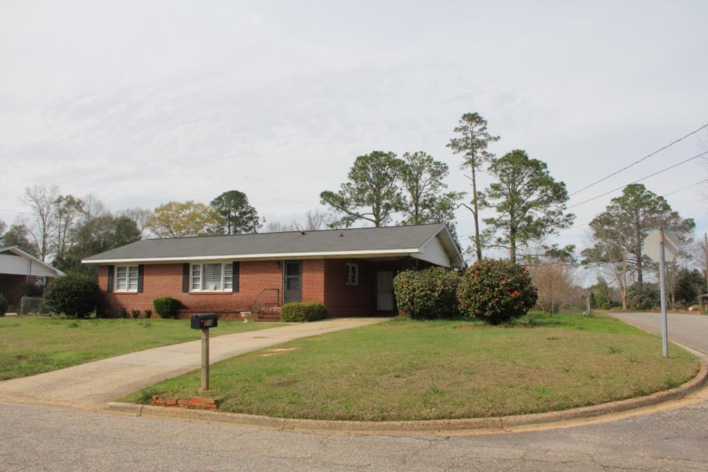 215 Pinehurst Drive - Photo 1