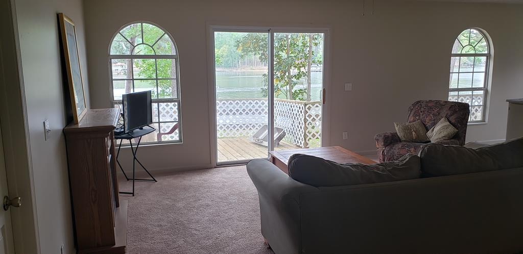 1633 Calhoun Dr. - Photo 1