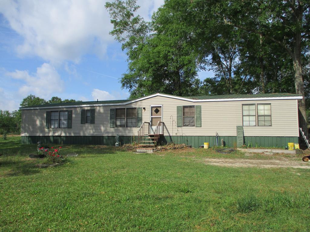 4662 Pansey Rd - Photo 1