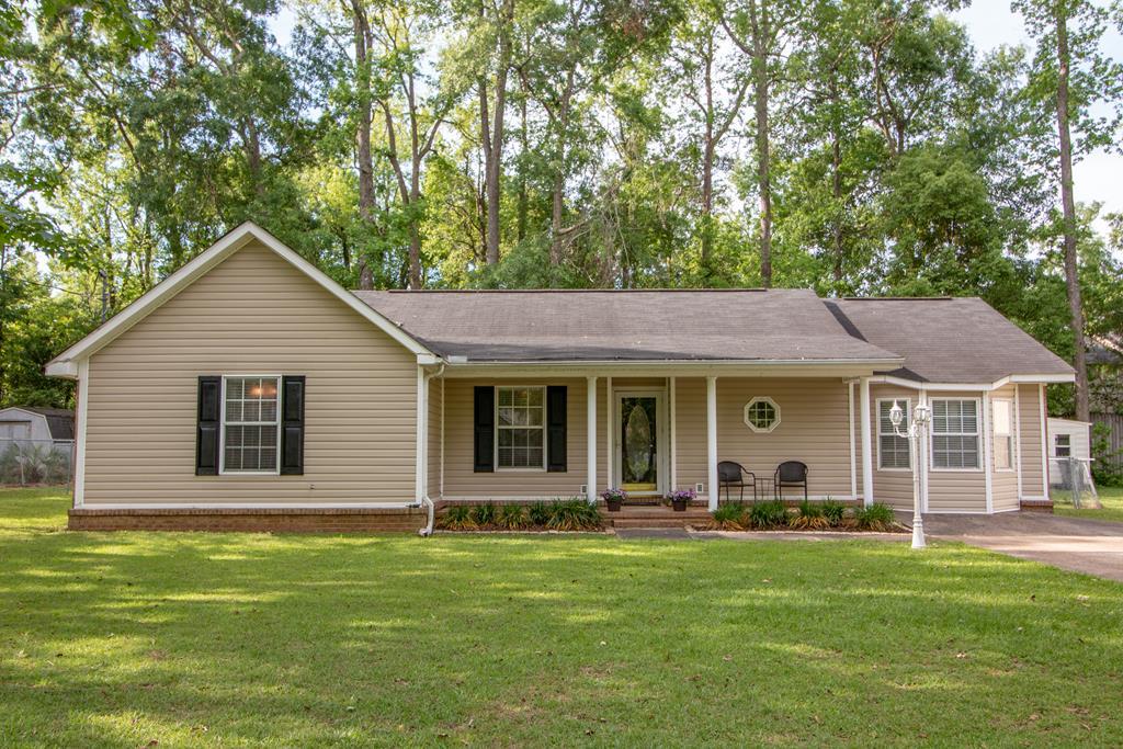 903 Agutha Drive - Photo 1