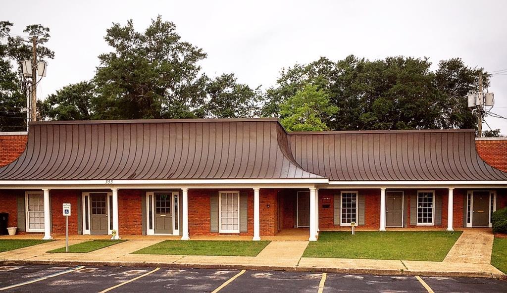 355 N Oates - Photo 1