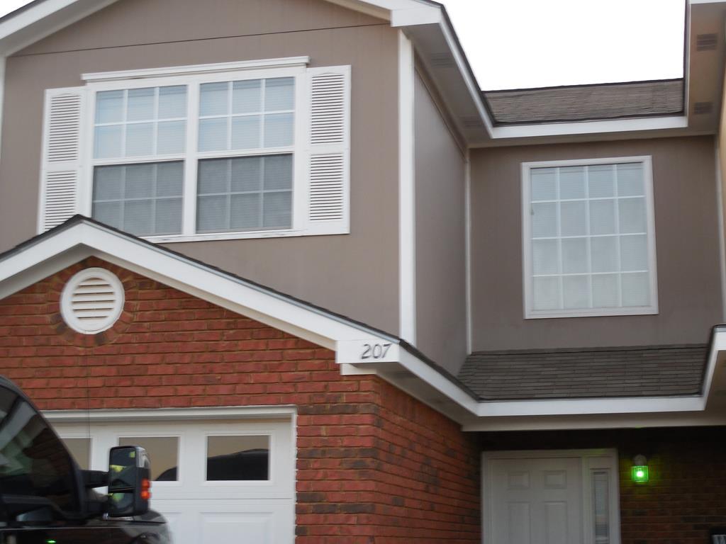 207 Wakefield Way - Photo 1