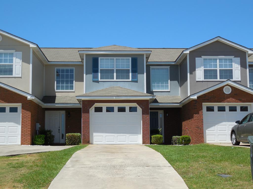 215 Wakefield Way - Photo 1