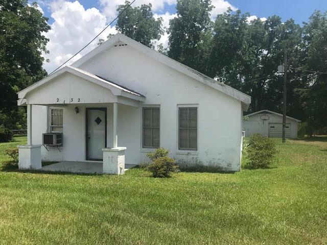 2932 Jordon Ave - Photo 1
