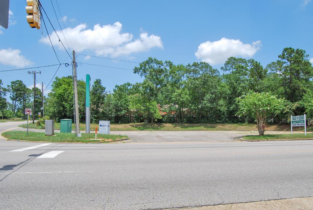 1862 Main Street - Photo 1