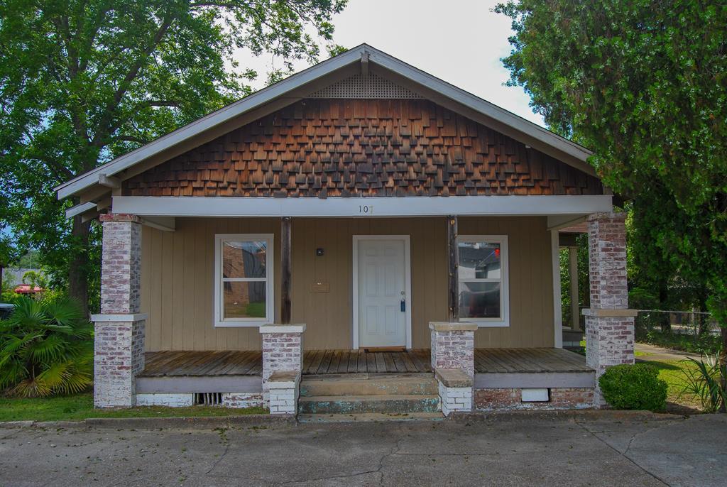 107 Montana Street - Photo 1