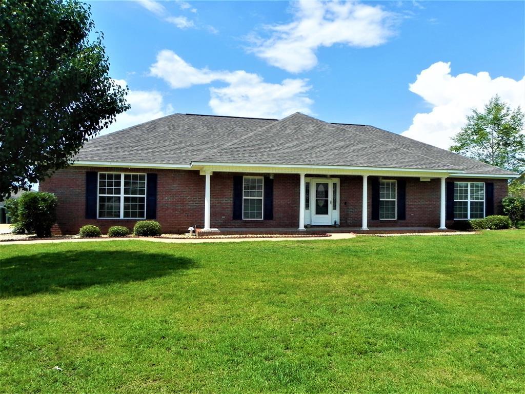 106 Stonehedge Drive - Photo 1