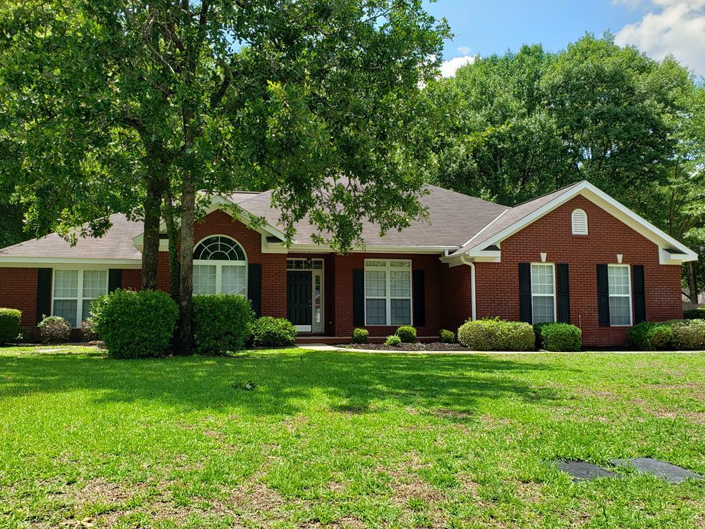 505 Pebble Creek - Photo 1