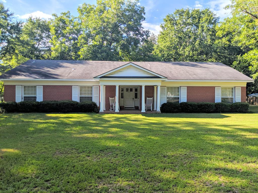 135 Louisville Street - Photo 1