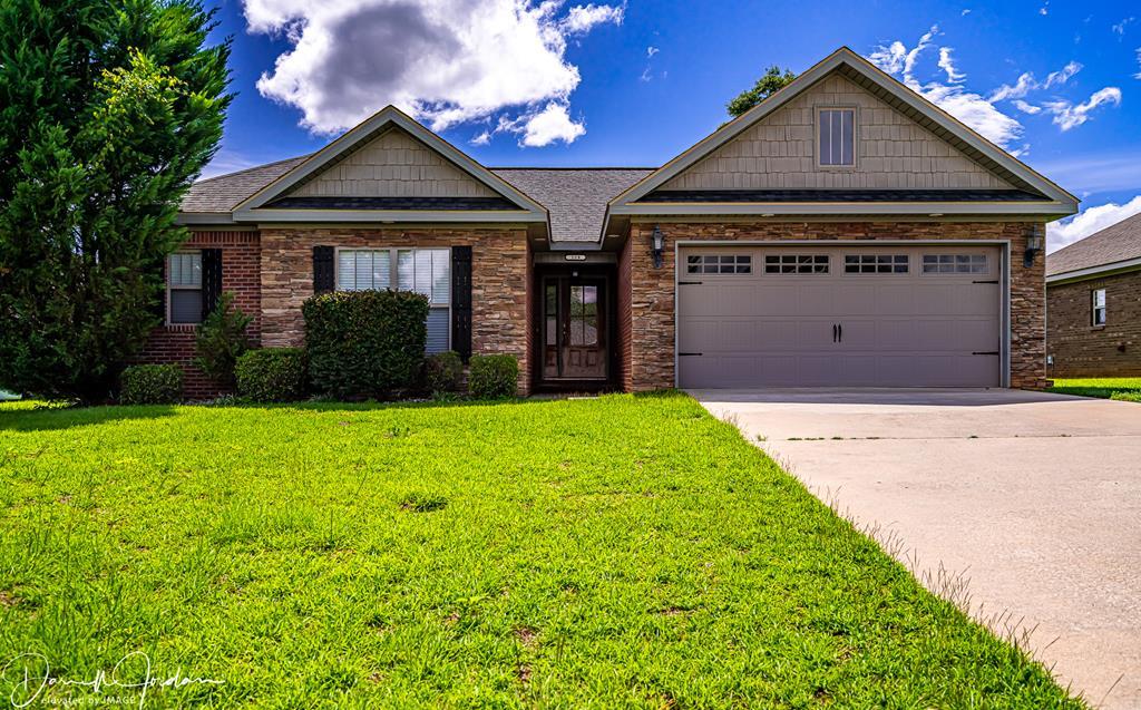 109 Avalon Lane - Photo 1
