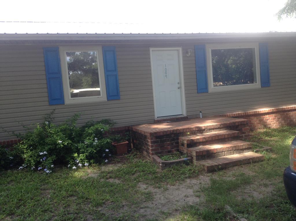 1069 Furnie Folks - Photo 1