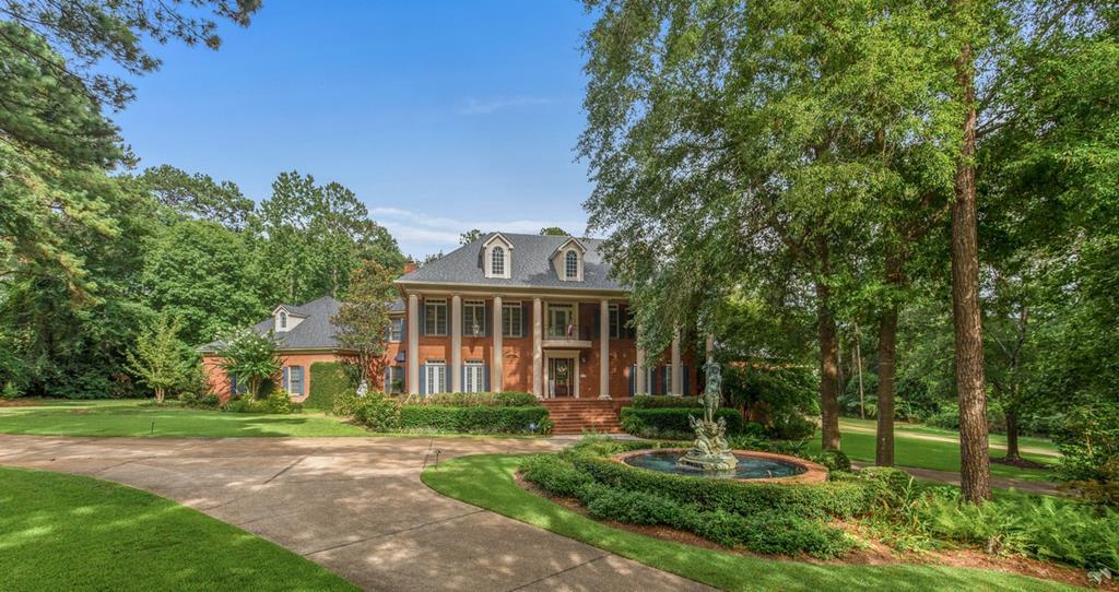 23 Hampton Way - Photo 1