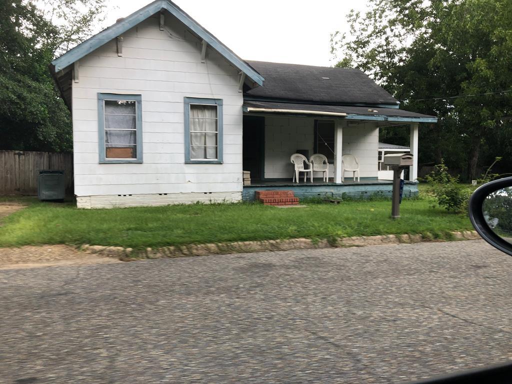 308 Bell Street - Photo 1