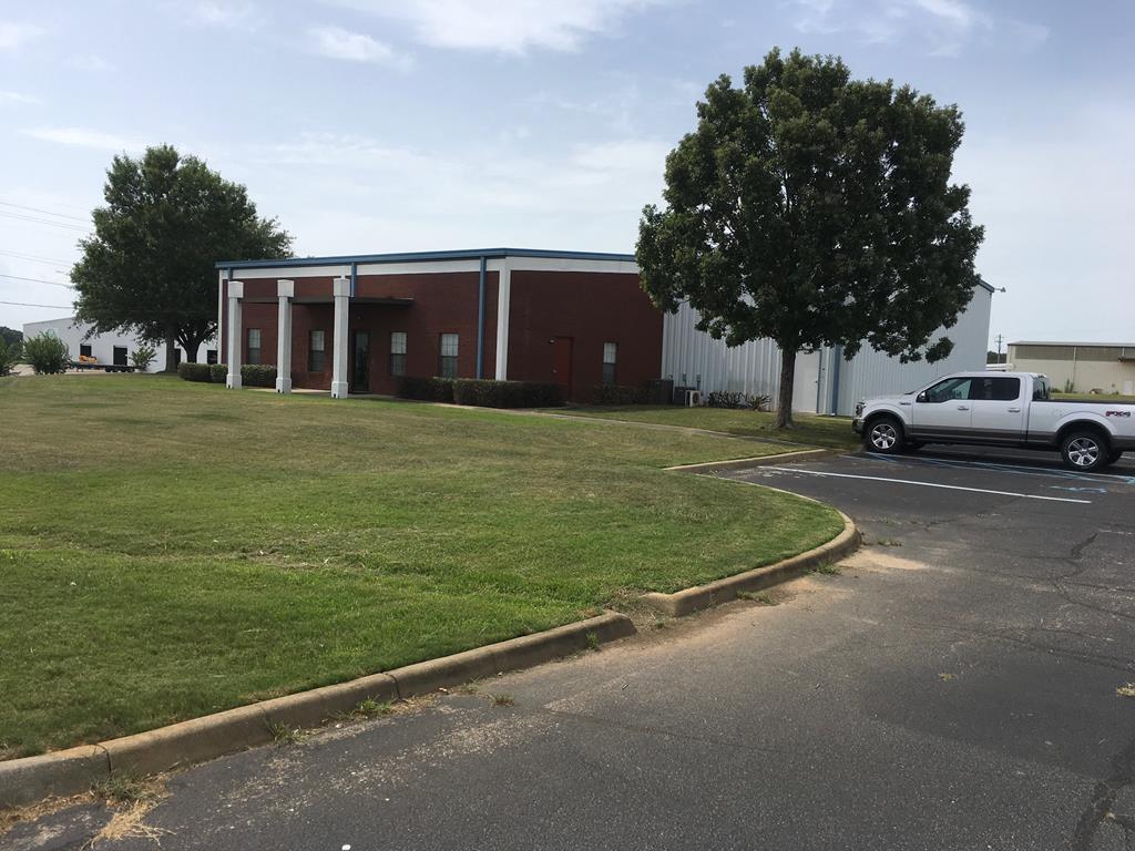 3665 Westgate - Photo 1