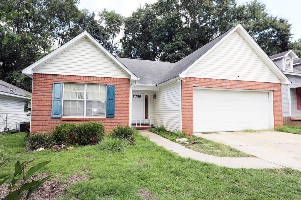 328 Darlington Circle - Photo 1